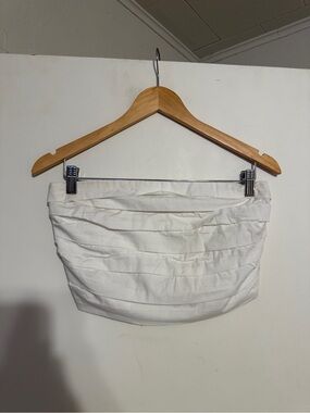 Abercrombie & Fitch White Strapless Ruched Bandeau Top